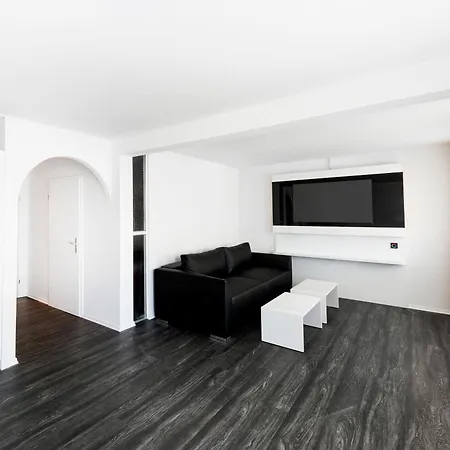 Dormero Hotell 4*